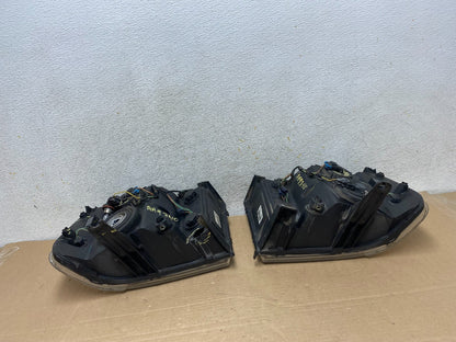 2007 - 2014 GMC Sierra Left+Right Side Halogen Headlights AH9340 DW18