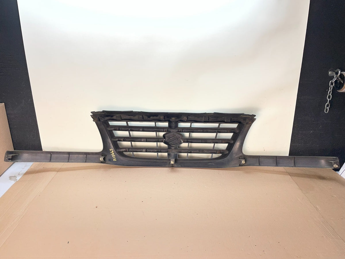2001-2005 Suzuki XL-7 XL7 Grand Vitara Front Upper Grill Grille AI8665 DG3