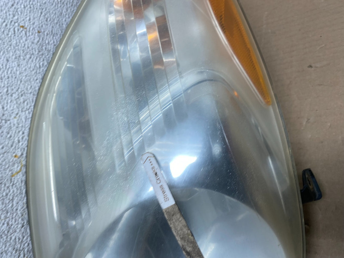 2006-2008 Toyota Yaris Hatchback Left Driver Halogen Headlight AJ2577 DW3