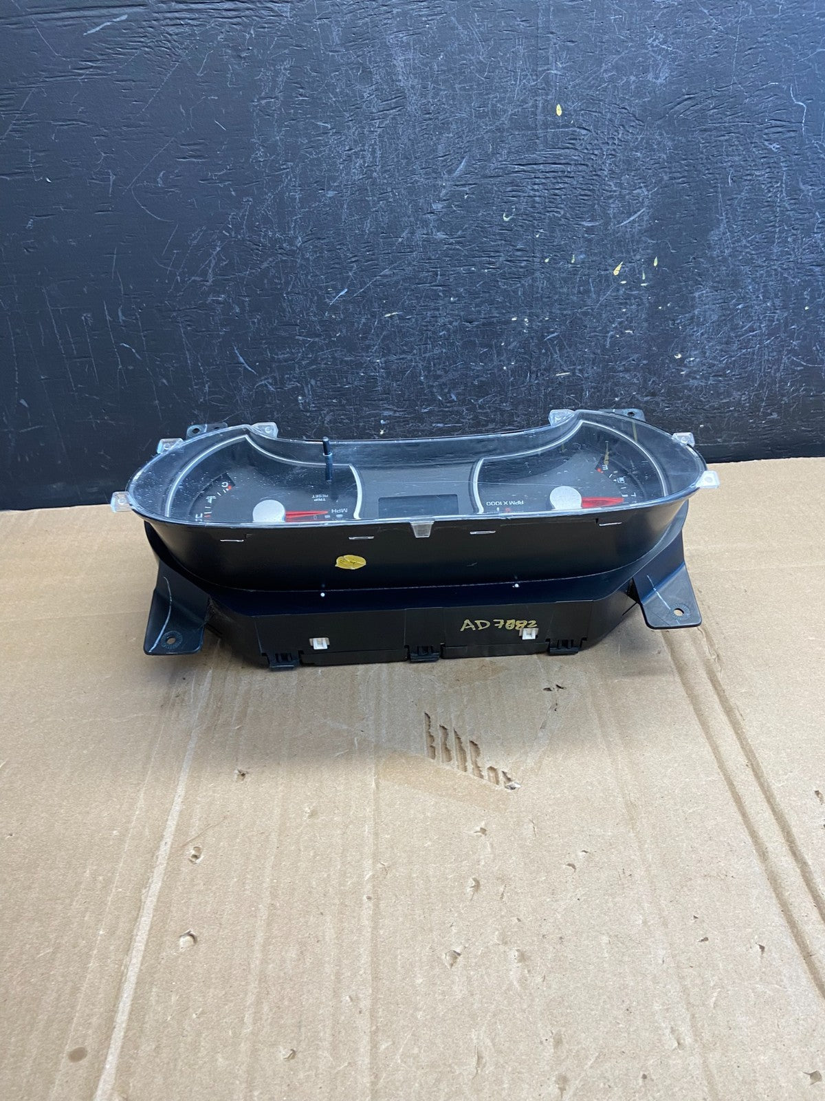 2006 2007 Ford Explorer Speedometer Cluster Gauge AD7080 DG4