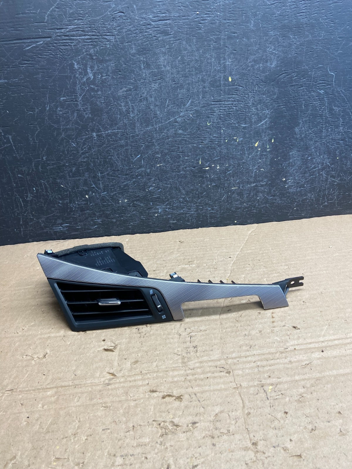 2014-2018 Infiniti Q50 Right Passenger Center Dash Air AC A/C Vent af2350 DG0