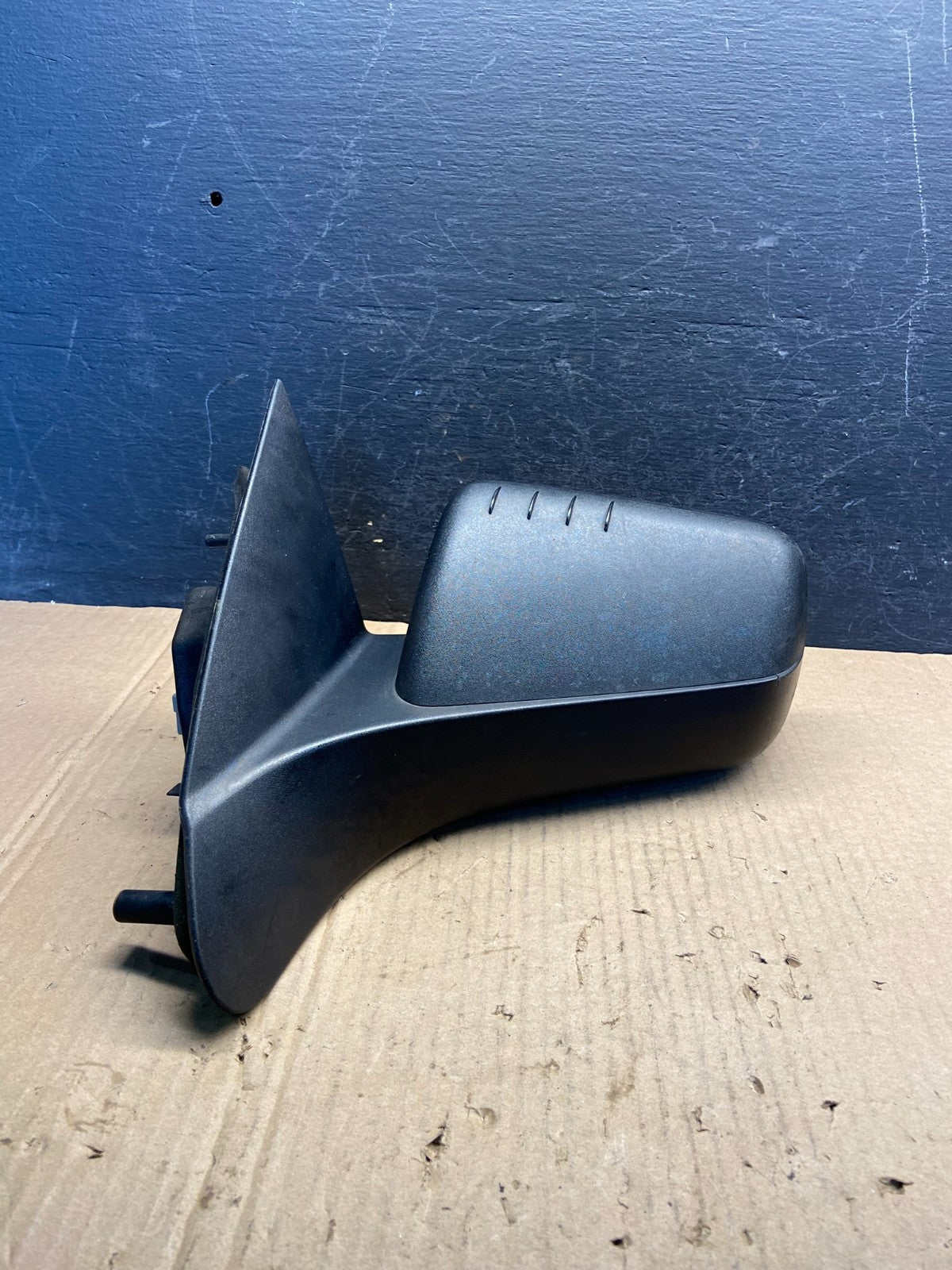 2008 to 2011 Ford Focus Left Driver View Door Mirror AE2365 DW0
