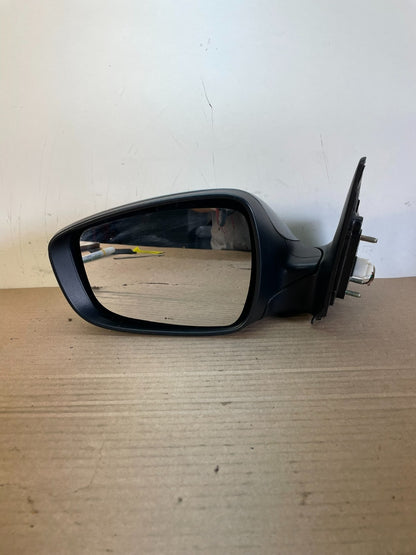 2011-2013 Hyundai Elantra Left Driver View Door Mirror AG9932 DW7