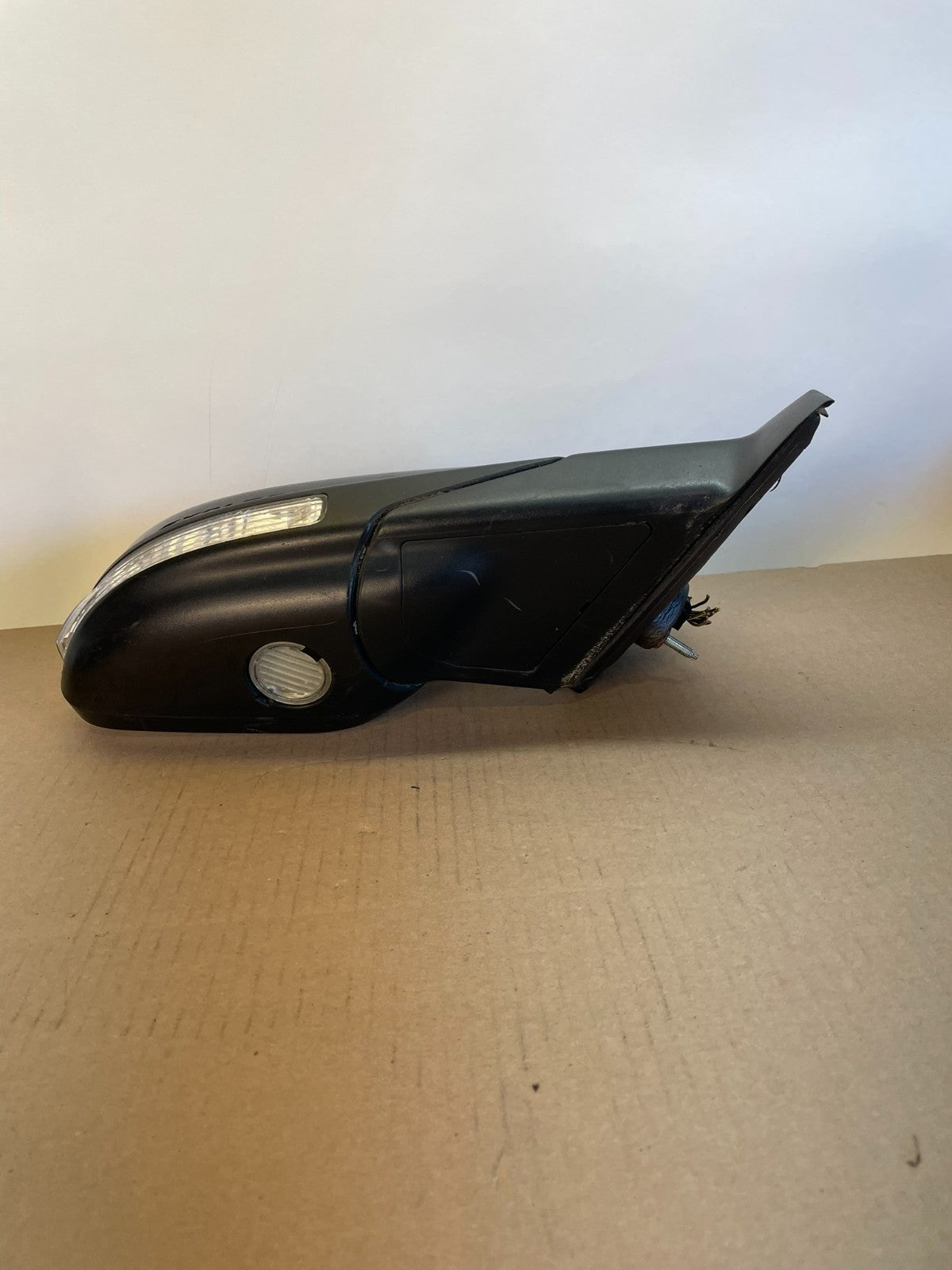 2011 to 2015 Ford Explorer Right Passenger View Door Mirror AH0424 DG3