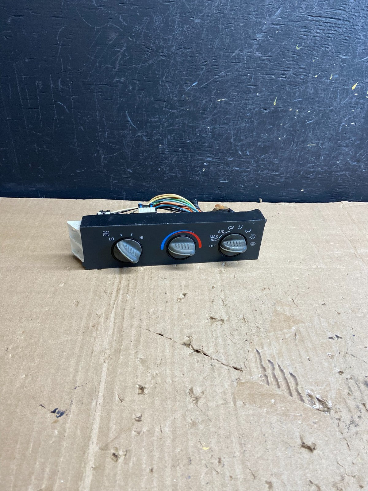 2001 - 2007 GMC Chevrolet Express 1500 Climate Control A/C AE1772 DG0