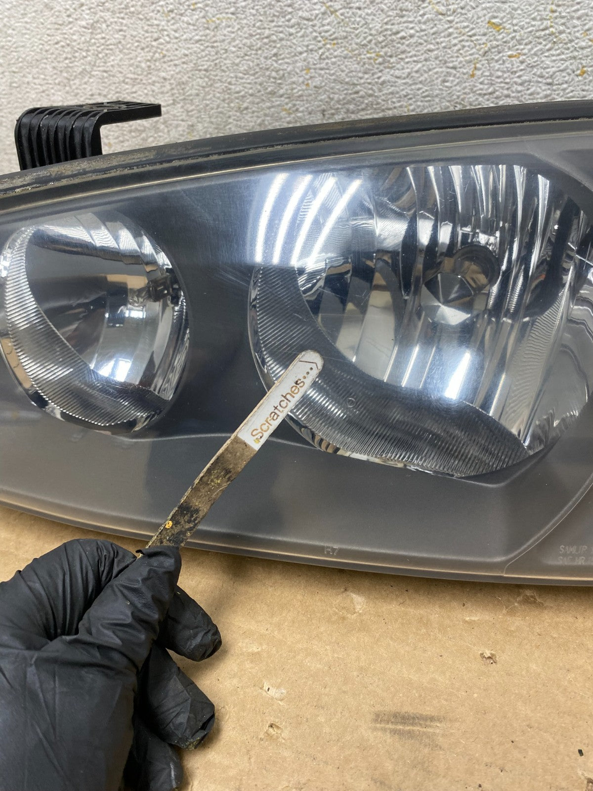 2001 2002 2003 Hyundai Elantra Left Driver LH Side Halogen Headlight AH8269 DW3