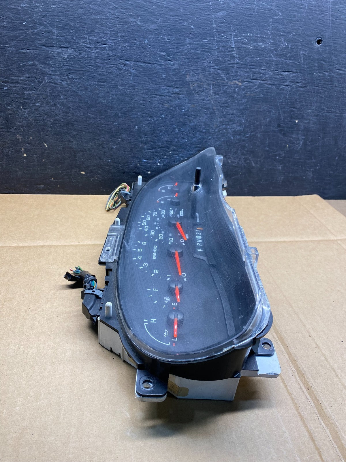2006 Ford E350 Gauge Speedometer Cluster AI9841 DW1