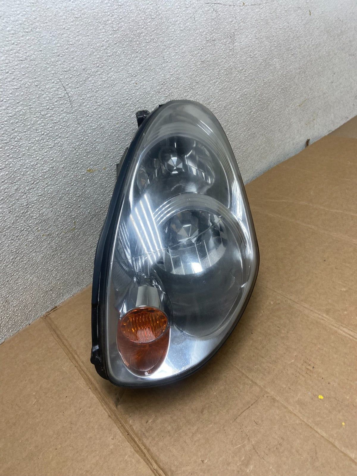 2005-2006 Infiniti G35 Sedan Left Driver Xenon Hid Headlight Oem AA1119 DW2