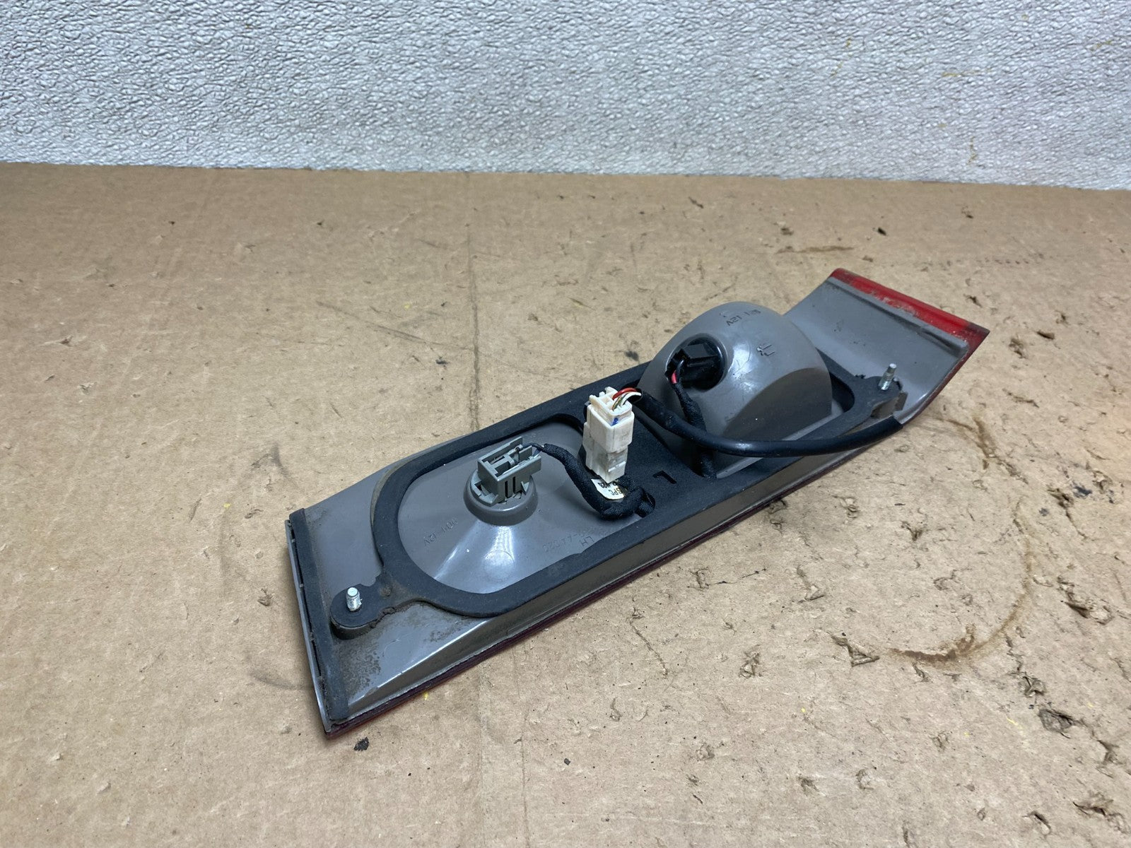 1997 1998 1999 Toyota Camry Tail Light Inner Left Driver LH Inner Oem X2300 DW3