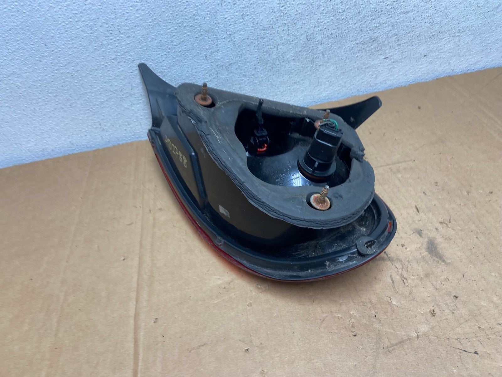2000 2001 2002 Dodge Neon Left Driver LH Side Tail Light AD2788 LK6