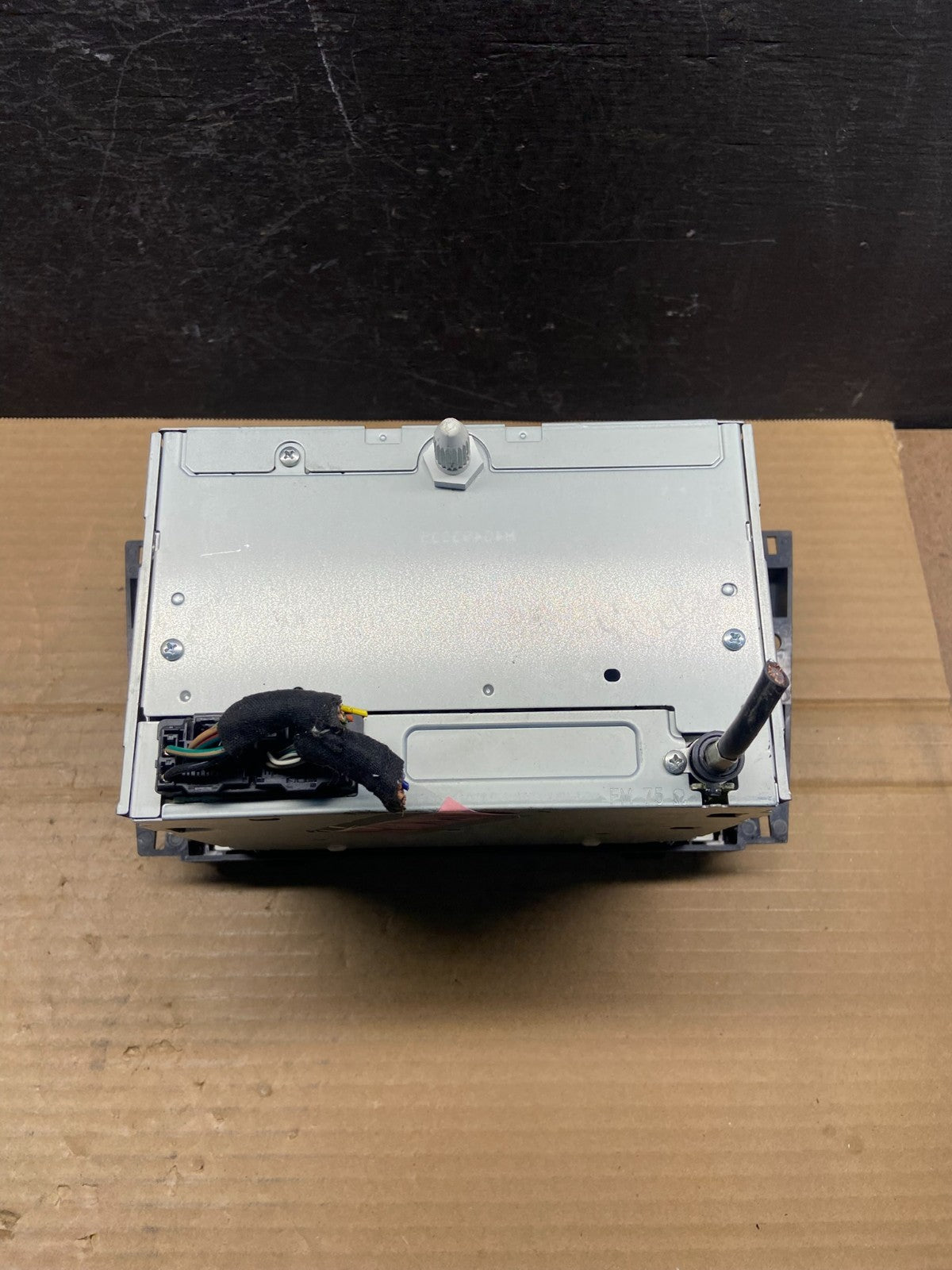2007 - 2009 Cadillac DTS Radio 6 Disc Cd Changer Player 15847689 AE4529 DG5