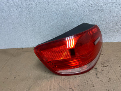 2007 - 2010 BMW M3 328i 335i Convertible Left Driver LH Tail Light AE9331 DW2