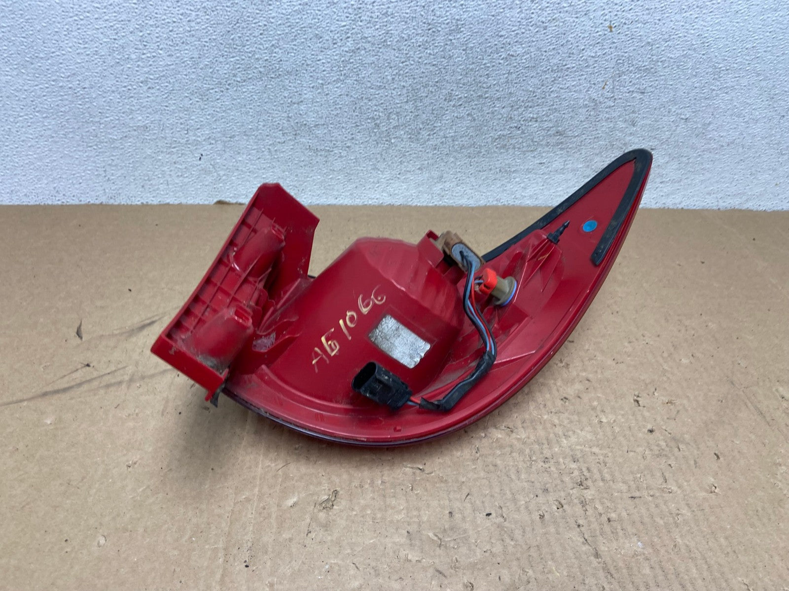 2009 2010 2011 2012 Chevrolet Traverse Left Driver LH Tail Light AE3123 LK6