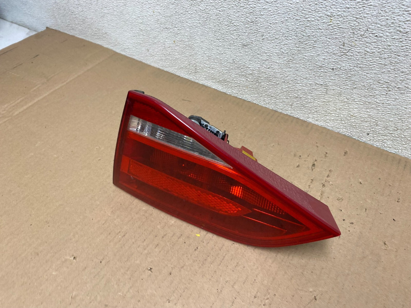 2009 2010 2011 2012 Audi A4 Sedan Right Passenger Inner Tail Light Oem E9258 DG11