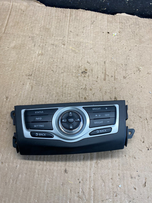 2009-2014 Nissan Murano AM FM Radio CD Control Panel Z1727 DG0
