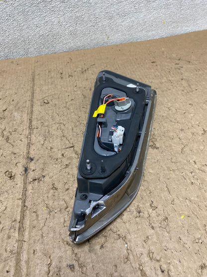 2018 - 2019 Hyundai Sonata Hybrid Left Driver LH Inner Tail Light OEM V4518 DG4