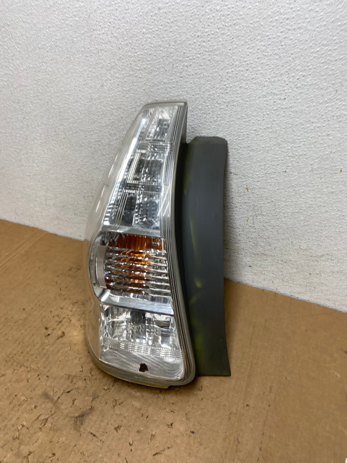 2012 2013 2014 Toyota Prius V LED Left Driver LH Tail Light AD3286 LK1
