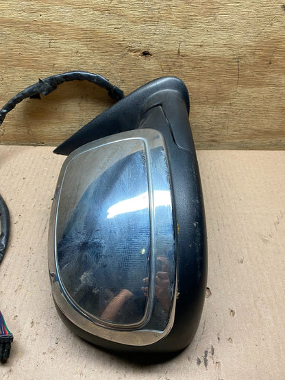 2003 to 2006 Gmc Yukon Right Passenger RH  View Door Mirror A3826 PS4