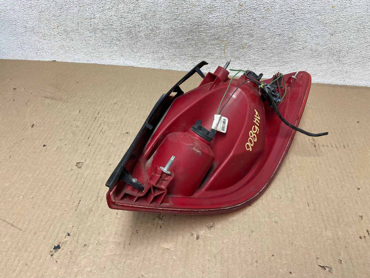 2005-2010 Pontiac G6 Sedan Left Driver Lh Side Tail Light AH5800 LK6