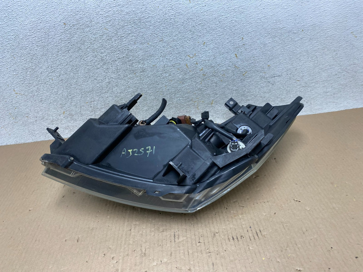 2004 to 2009 Nissan Quest Right Passenger RH Black Headlight AJ2571 DW7