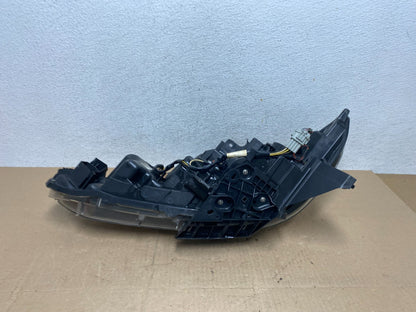 2016 - 2018 Nissan Altima Right Passenger RH Halogen Headlight AE6750 DW9