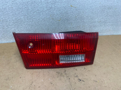 2005 Honda Accord Sedan Right Passenger Inner Tail Light Oem X5681 DW0