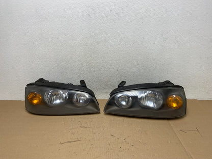2004 to 2006 Hyundai Elantra Left+Right Set Halogen Headlights AG4086 DW0