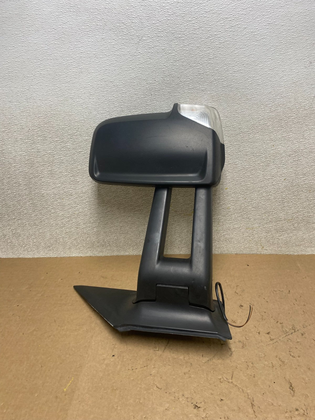 2007 to 2018 Mercedes-Benz Sprinter Left Driver Side View Door Mirror W9017 DW0