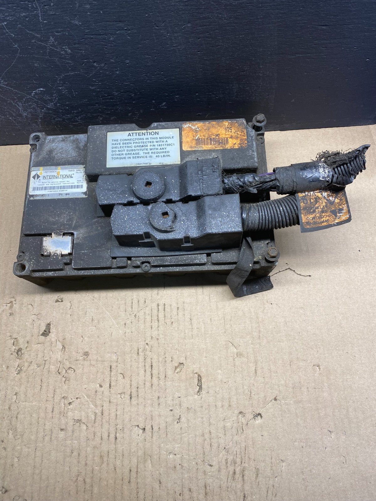 International Navistar Diesel Diesel Engine Computer ECM ECU 1807349c4 AC0821 DG0
