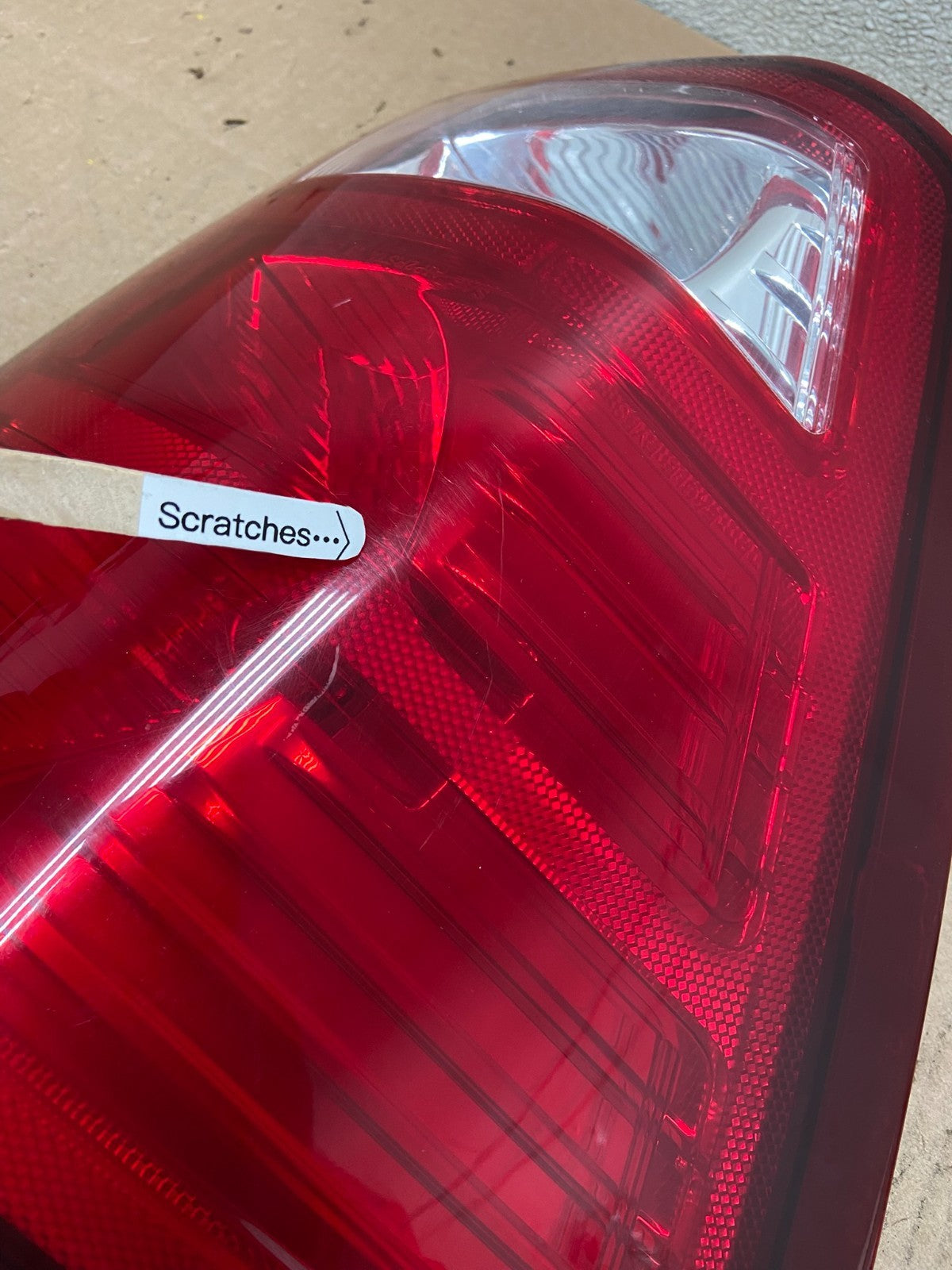 2007 2008 2009 2010 Jeep Grand Cherokee Left Driver Lh Tail Light Y3151 DW3