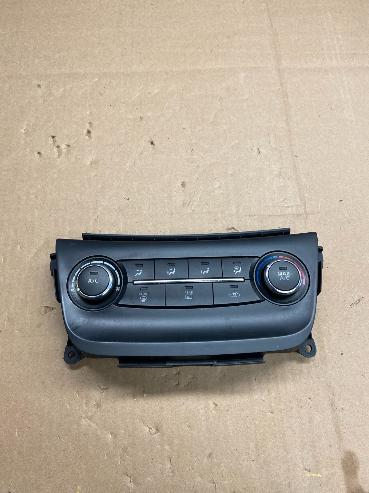2015-2017 Nissan Sentra Climate Control Unit Heater Ac Temperature AI3188 DG0