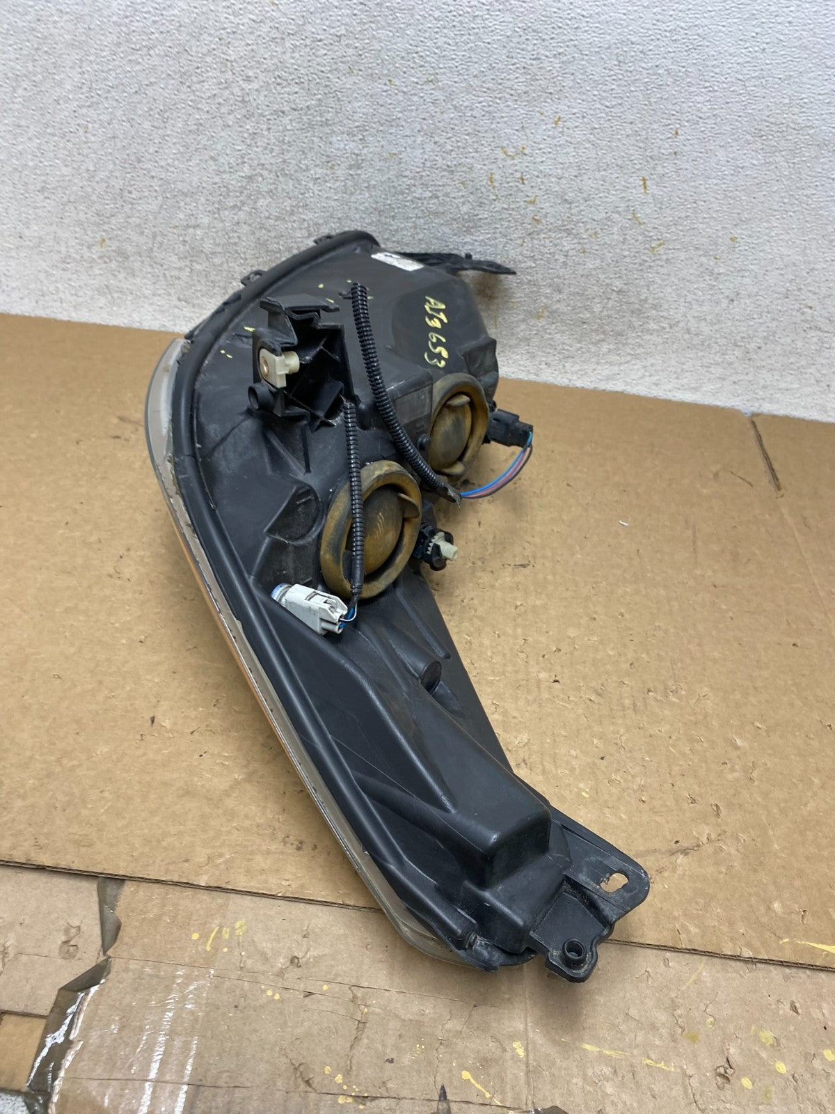 2013 - 2016 Ford Escape Headlight Right Passenger RH Side Halogen AI3653 DW10