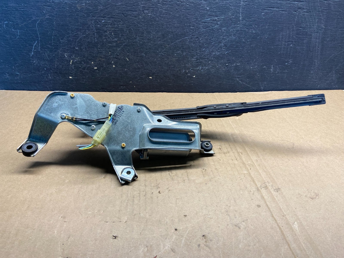2005 to 2009 Subaru Legacy Outback Rear Windshield Wiper Motor AG16025