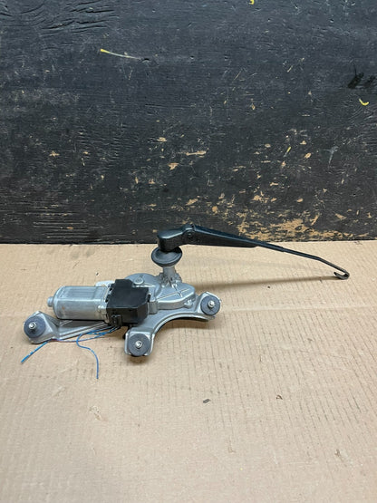 2011-2020 Toyota Sienna Rear Windshield Washer Wiper Motor W5945 DG0