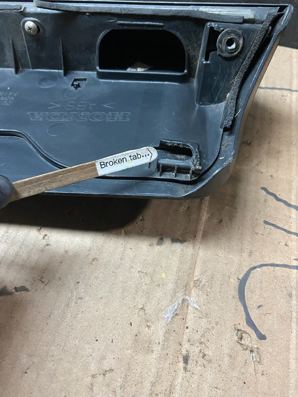 2005 2006 2007 Honda Odyssey Rear Trunk Spoiler Gate Oem i3674 DG11