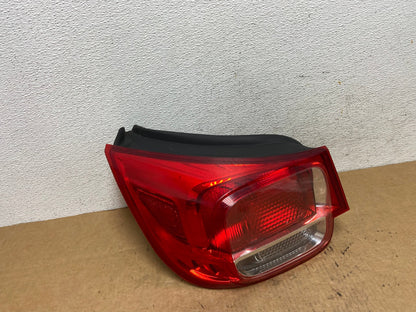 No Led 2013 - 2015 Chevrolet Malibu Left Driver LH Side Tail Light AD4763 LK0