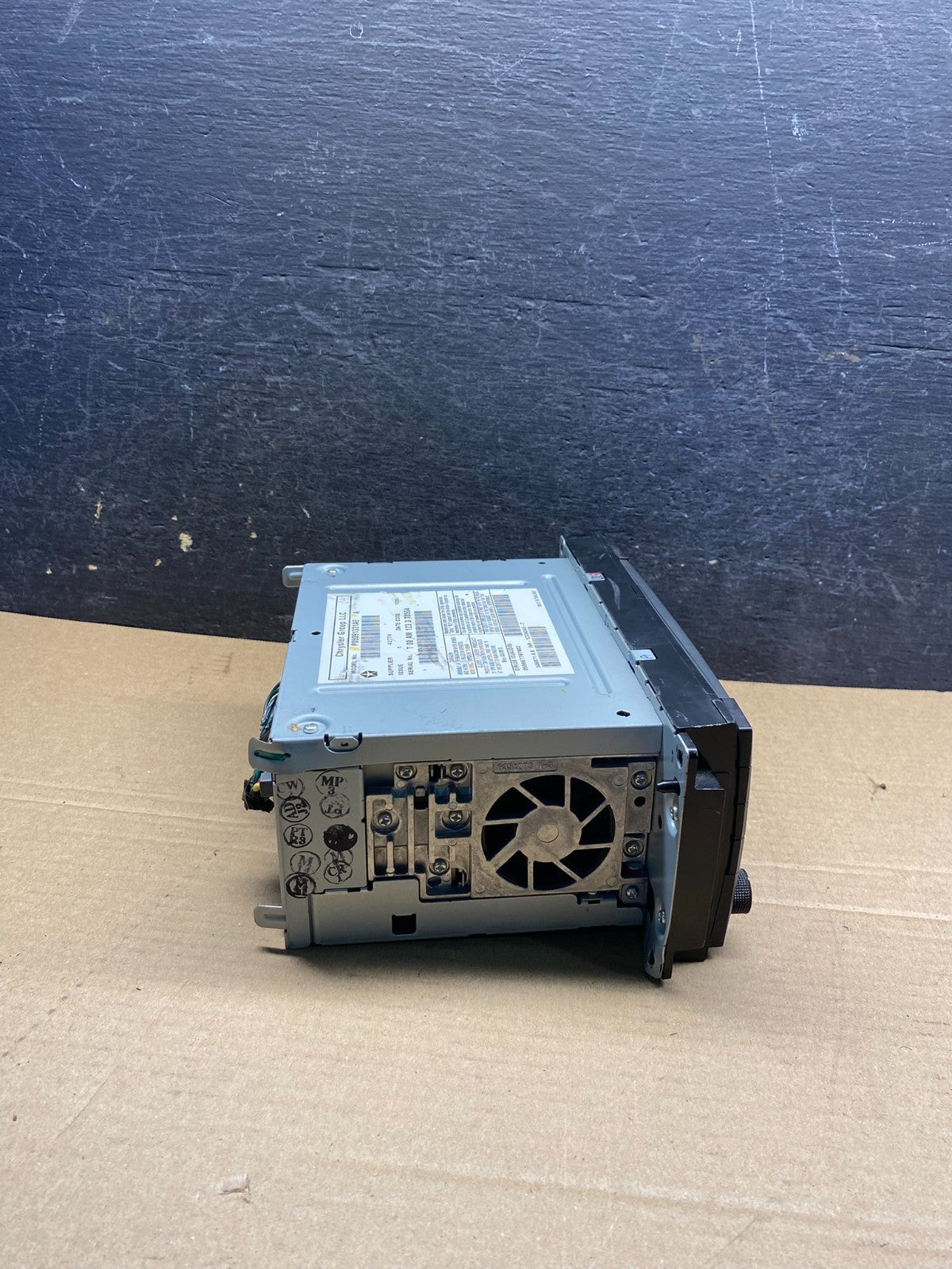 2011 2018 Jeep Dodge Chrysler Screen Display CD Player Satellite Radio ai7448 DG3
