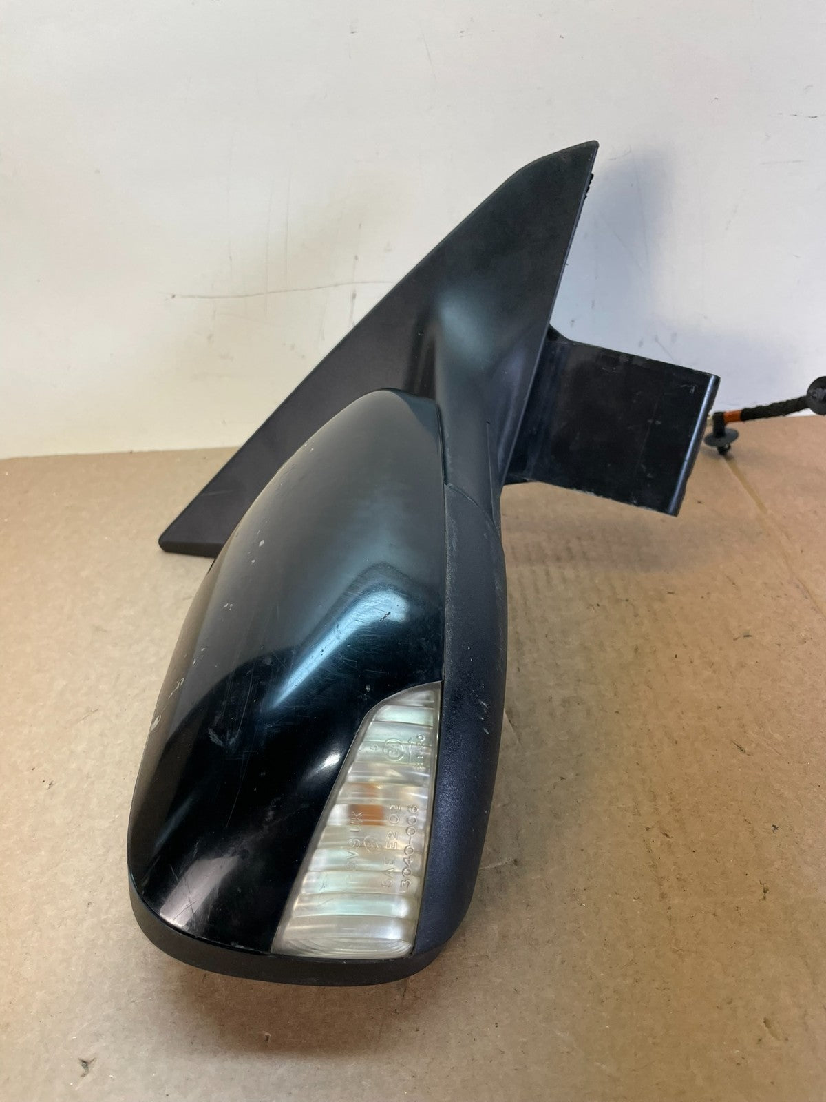 2008 to 2013 Volvo C70 Right Passenger RH View Door Mirror AH6225 DW9