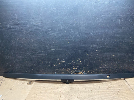 2016 - 2019 Ford Explorer Interceptor Rear Tailgate Molding With Camera X0212 DG0