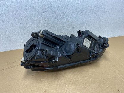 2011 to 2014 Volkswagen Jetta Right Passenger RH Headlight Halogen AF9981 DW5