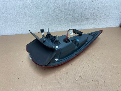2017 - 2018 Ford Fusion Right Passenger RH Side Tail Light AG6728 LK4