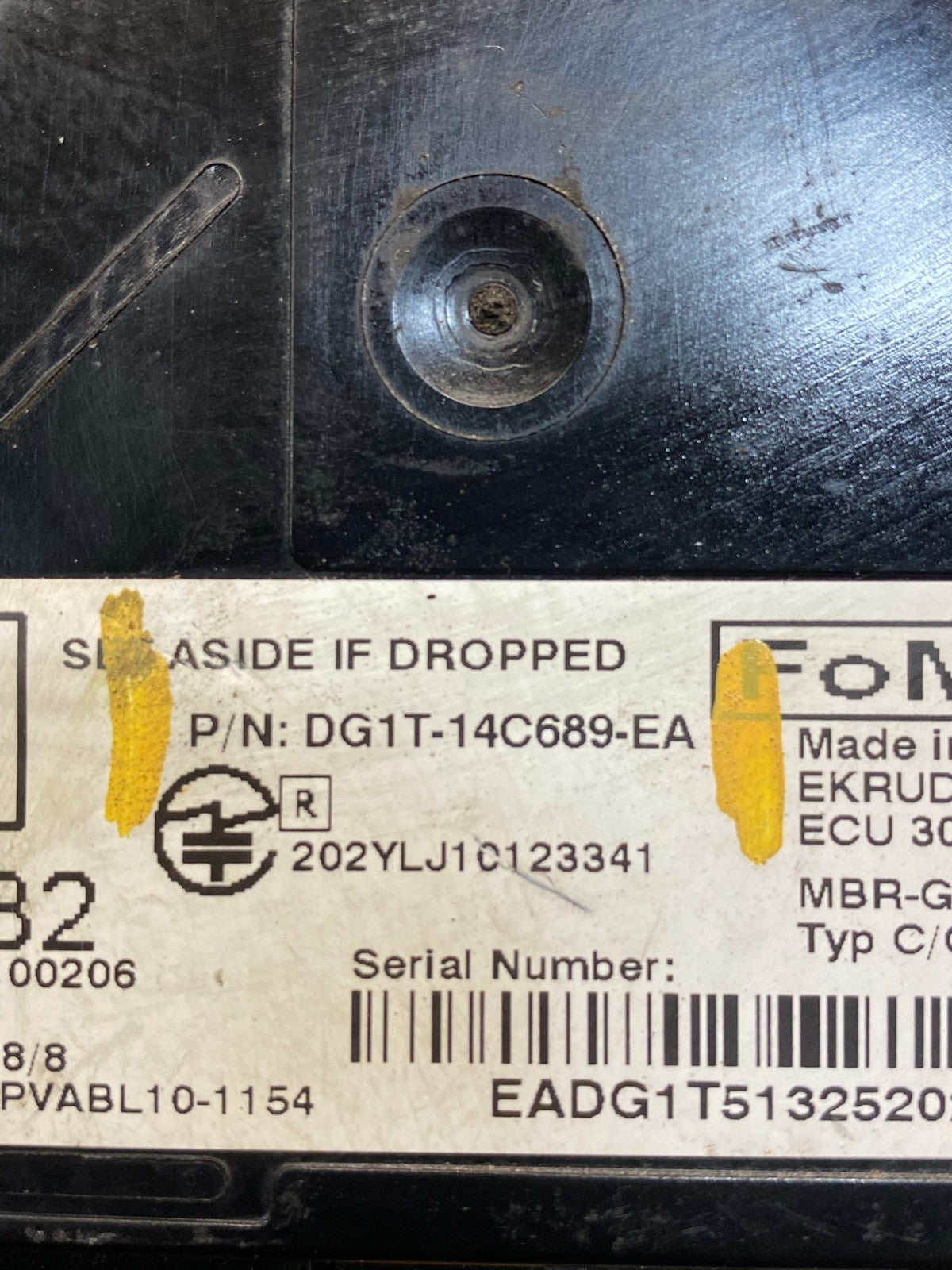 2013 to 2018 Ford Lincoln Rear Radar Blind Spot Module AE2122 DW2