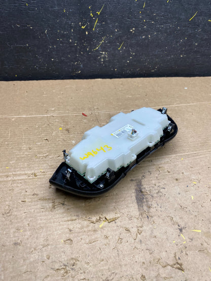 2011 2012 2013 Nissan Juke  A/C Temperature Climate Control W9643 DG4