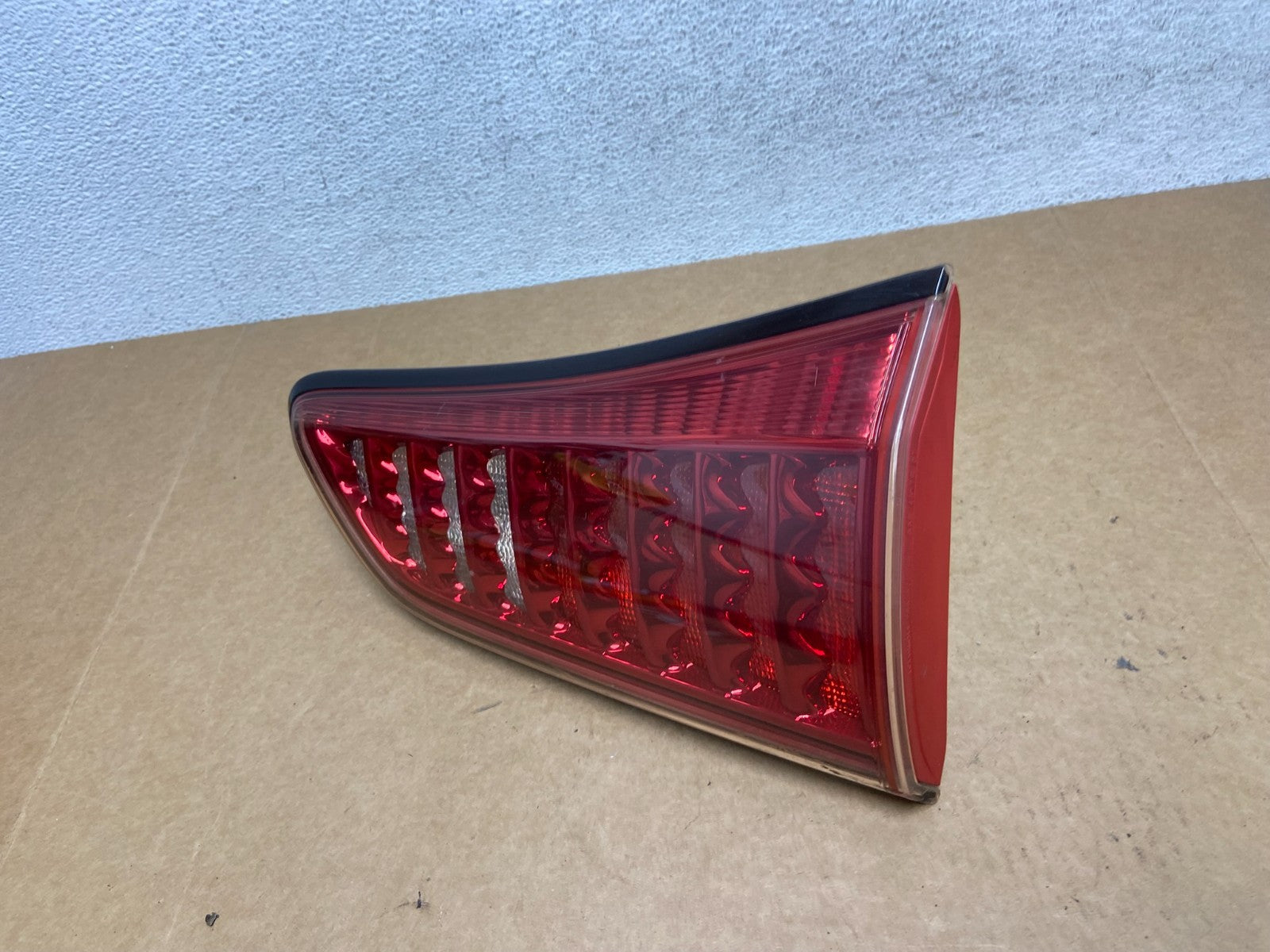 2011 to 2013 Infiniti Qx56 Left Driver LH Side Inner Tail Light OE AE2925 DG1