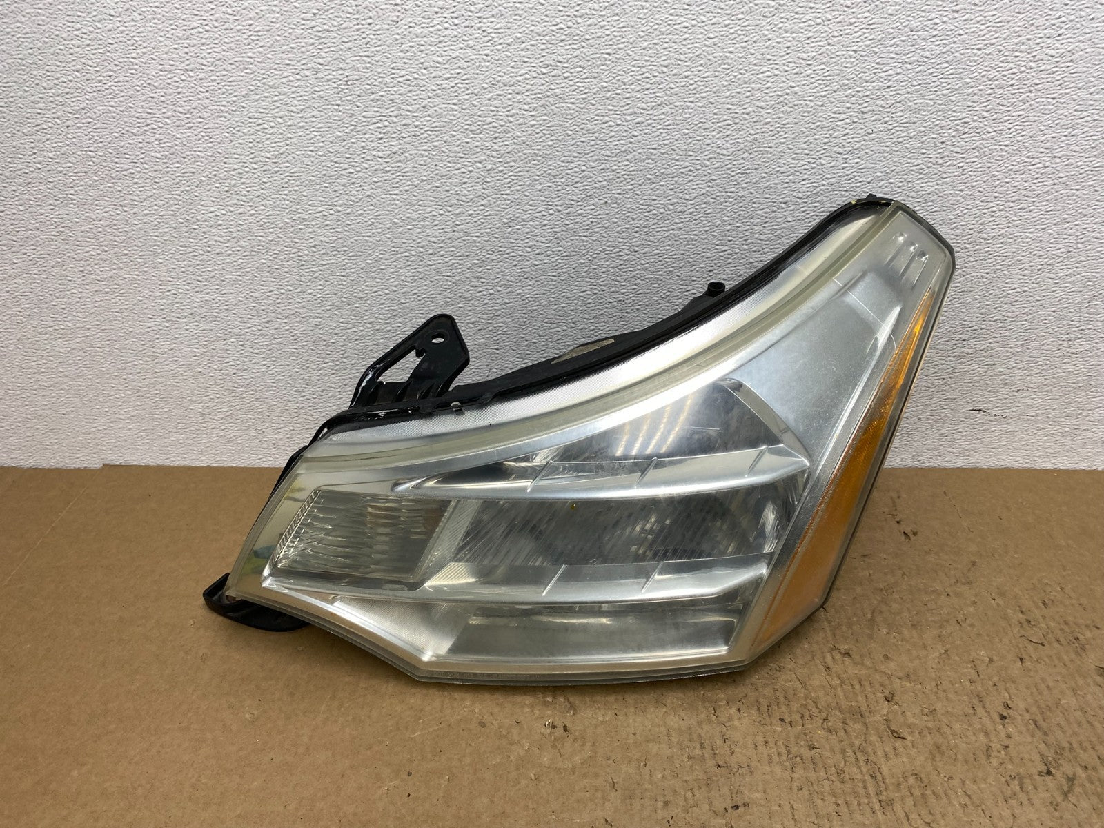2008 2009 2010 2011 Ford Focus Left Driver Lh Headlight Halogen AC1587 DW0