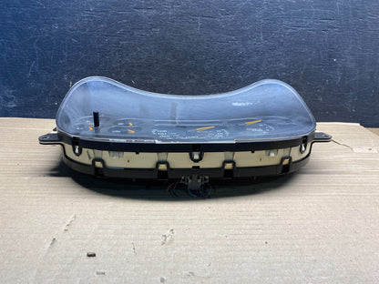 2003 to 2006 Chevrolet Silverado Speedometer Instrument Cluster AH9928 DW3