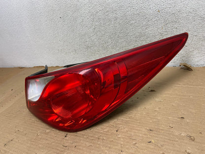 2011 2012 2013 Hyundai Sonata Right Passenger RH Tail Light AG8268 LK2