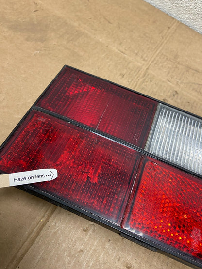 1985 to 1991 Porsche 944 968 Right Passenger RH Tail Light Oem Y5832 DG6