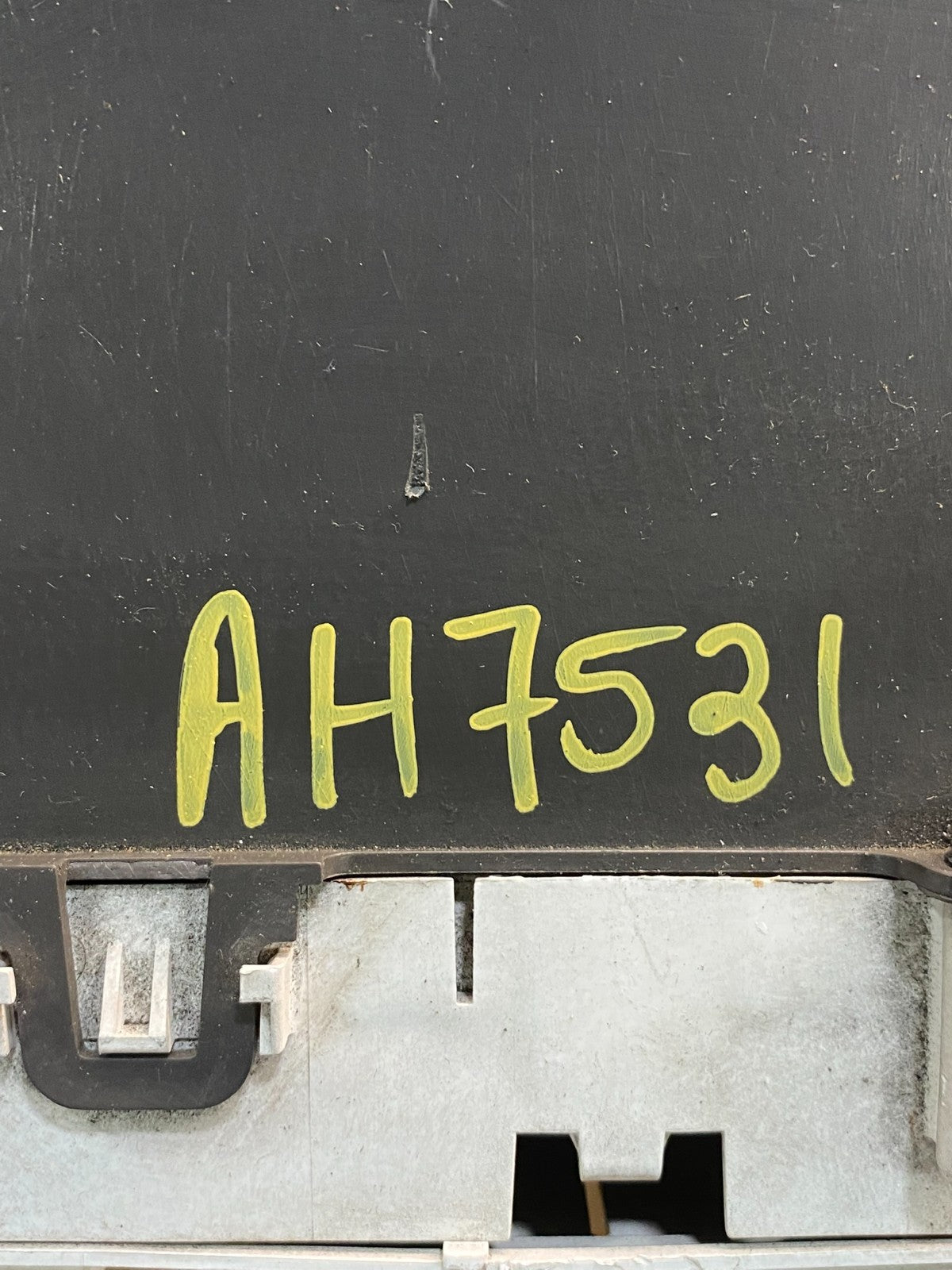 2008 to 2010 Ford F250 SD Super Duty Speedometer Cluster Gauge ah7531 DG6