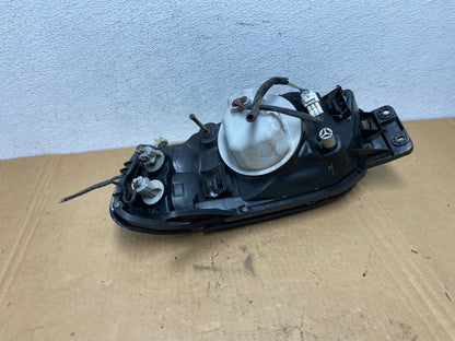 2001 to 2004 Subaru Legacy Outback Right Passenger Rh Headlight AD2750 DW6